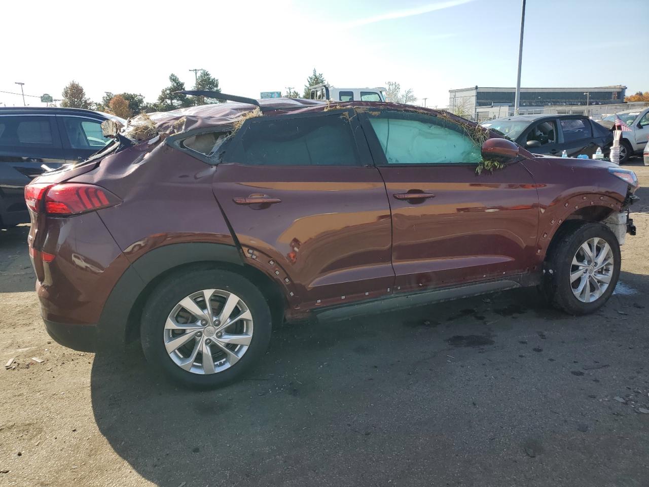 Изображение 3 2019 HYUNDAI TUCSON SE 2019 с VIN KM8J2CA49KU983110