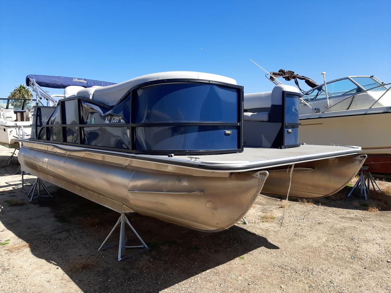 2021 BENTLEY BOAT 2021 image