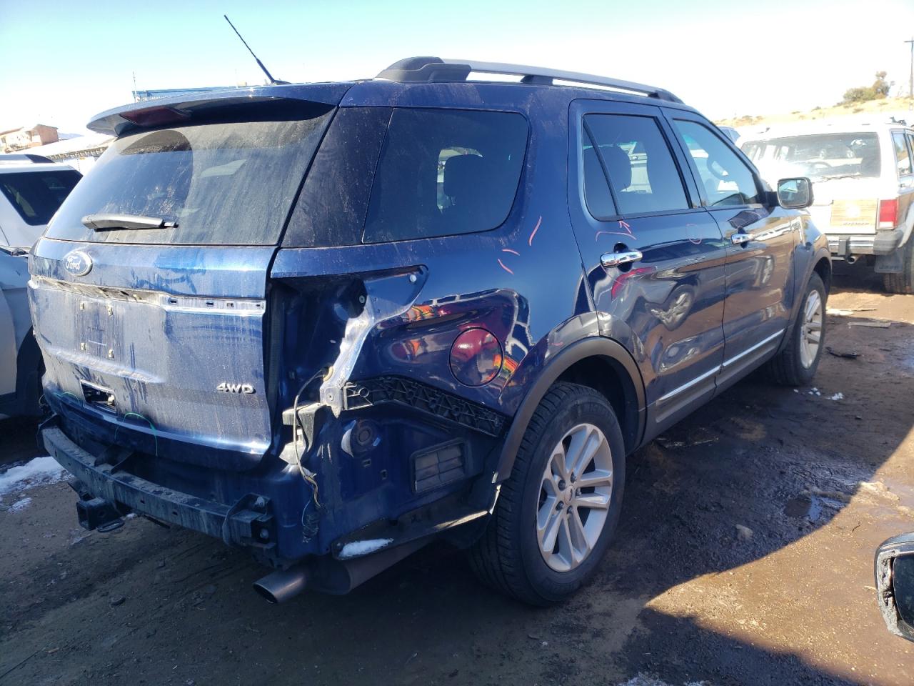 Image 3 of 2012 FORD EXPLORER XLT 2012 with VIN 1FMHK8D80CGA94464