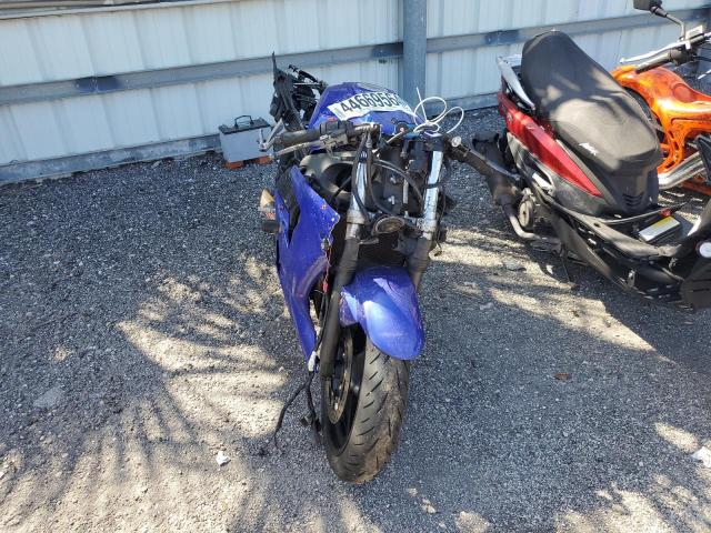 Изображение 2 2004 YAMAHA YZFR6 L 2004 с VIN JYARJ06E24A017885