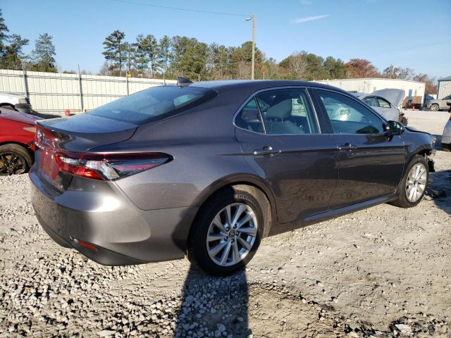 Obraz 3 z 2021 TOYOTA CAMRY LE 2021 z VIN 4T1C11AK6MU588643