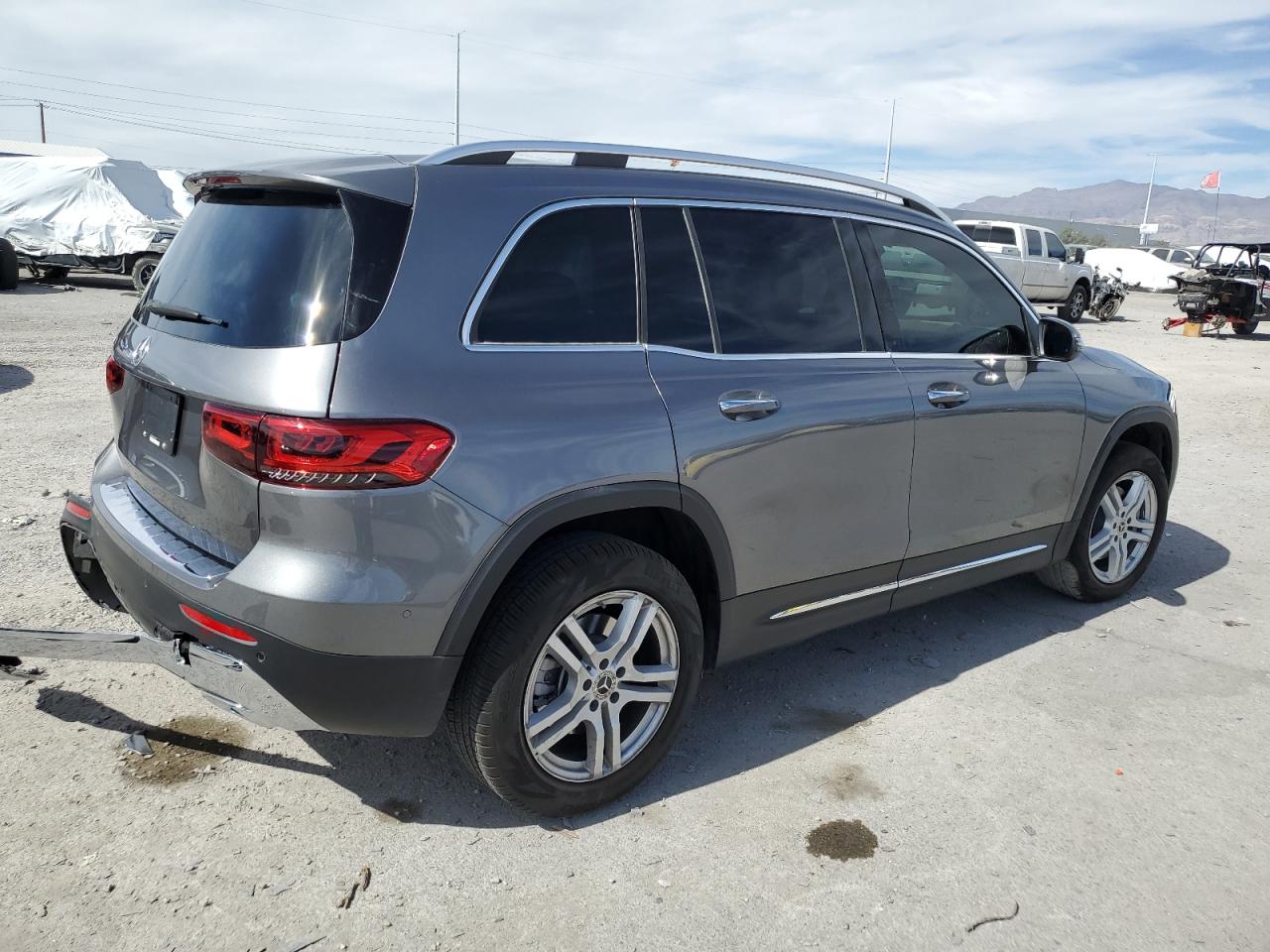 Image 3 of 2023 MERCEDES-BENZ GLB 250 2023 with VIN W1N4M4GB6PW308567