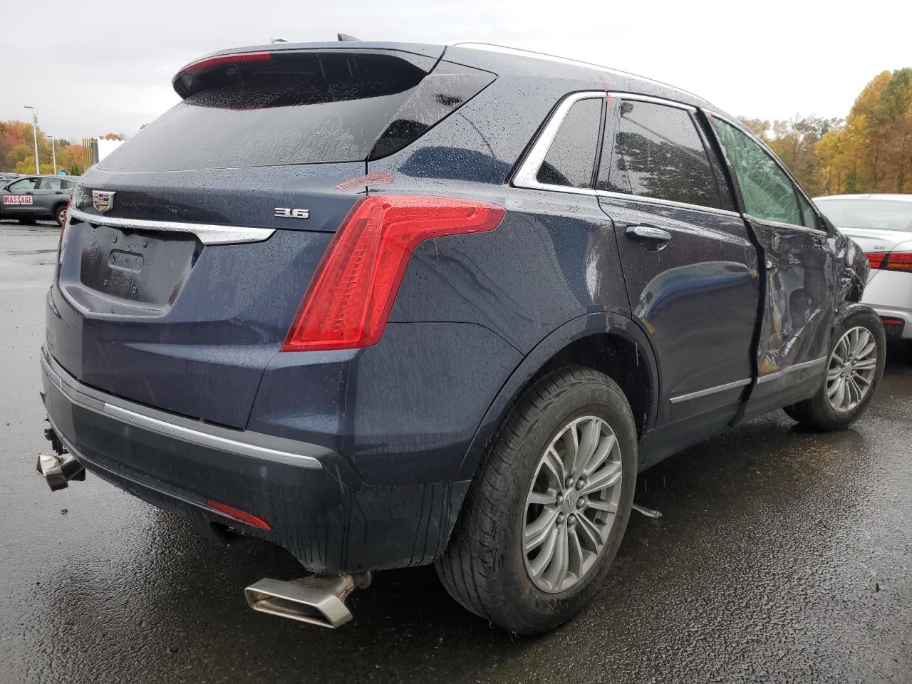 Obraz 3 z 2018 CADILLAC XT5 LUXURY 2018 z VIN 1GYKNCRS2JZ188186