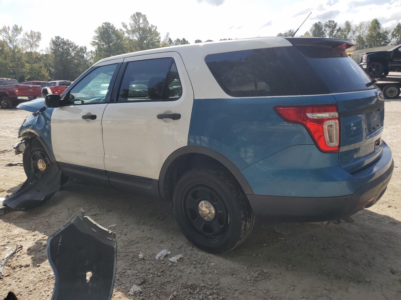 Obraz 2 z 2015 FORD EXPLORER POLICE INTERCEPTOR 2015 z VIN 1FM5K8AR1FGC67946