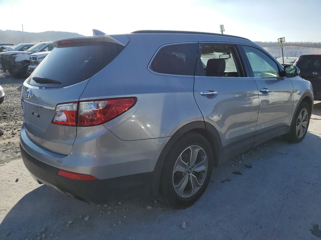 Obraz 3 z 2016 HYUNDAI SANTA FE SE 2016 z VIN KM8SM4HF5GU142646