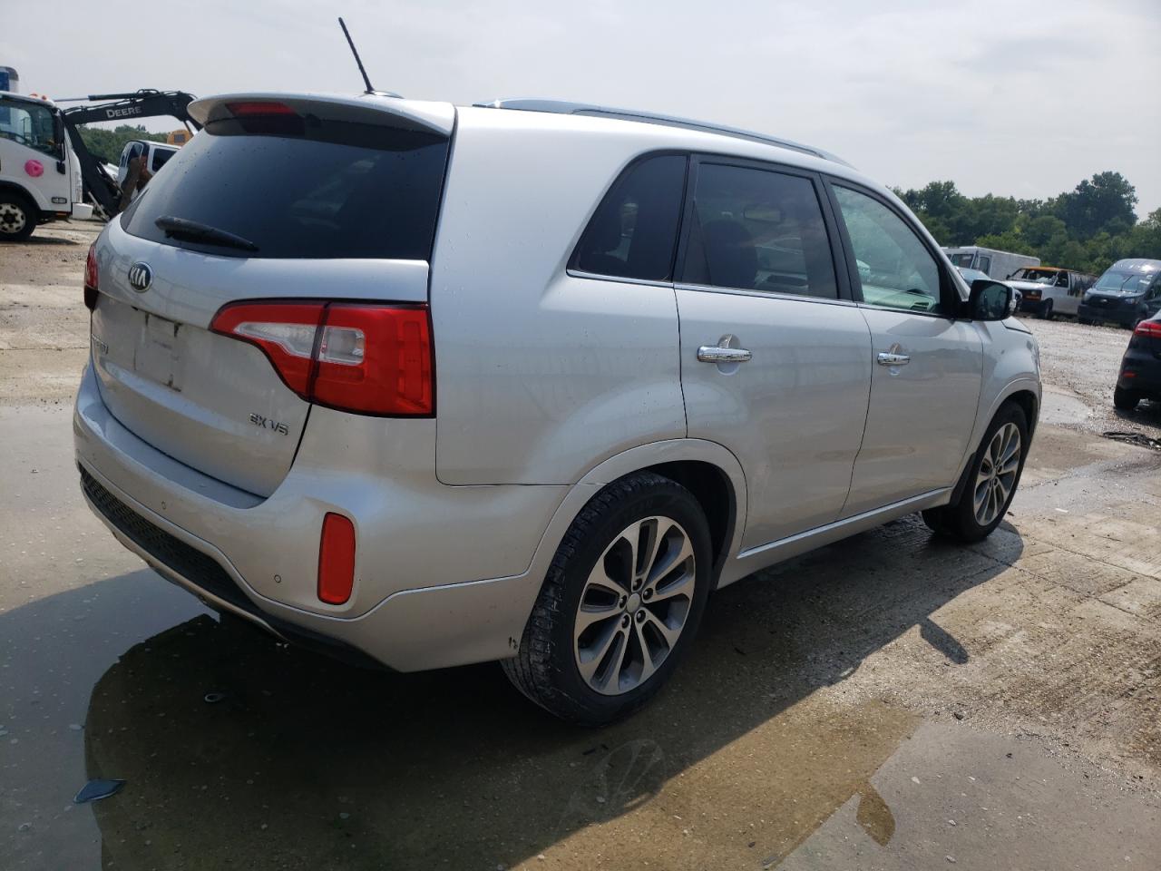 Изображение 3 2015 KIA SORENTO SX 2015 с VIN 5XYKW4A72FG569025