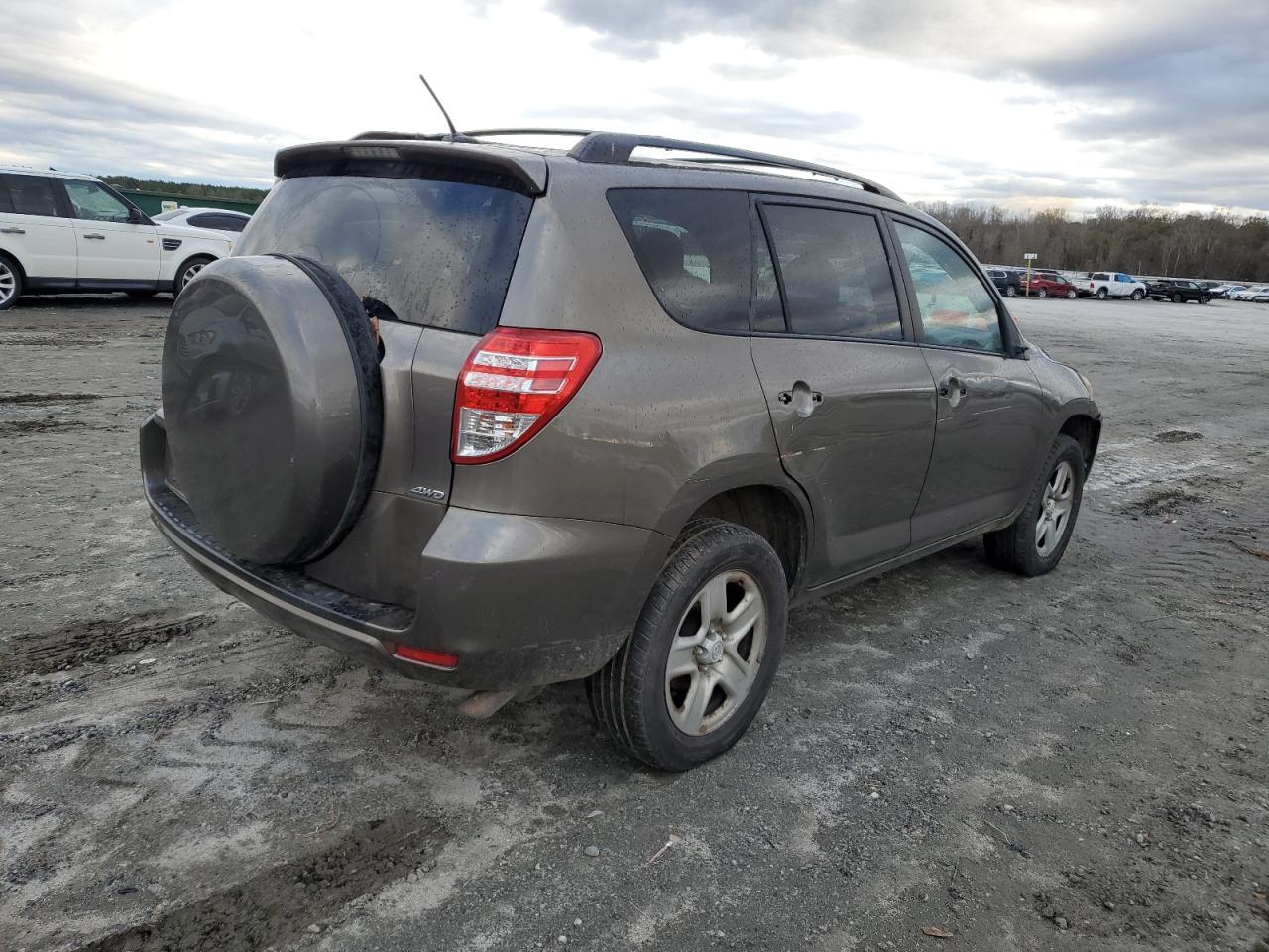 Image 3 of 2011 TOYOTA RAV4  2011 with VIN 2T3BF4DV2BW115704