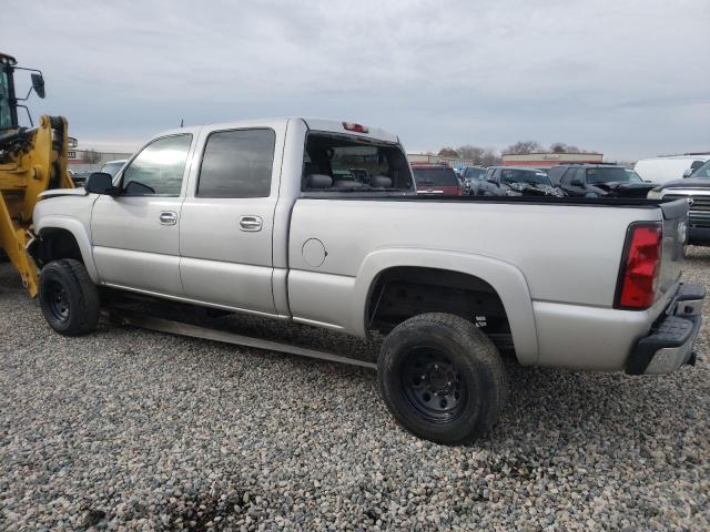 Image 2 of 2004 CHEVROLET SILVERADO K2500 2004 with VIN 1GCGK23UX4F170775