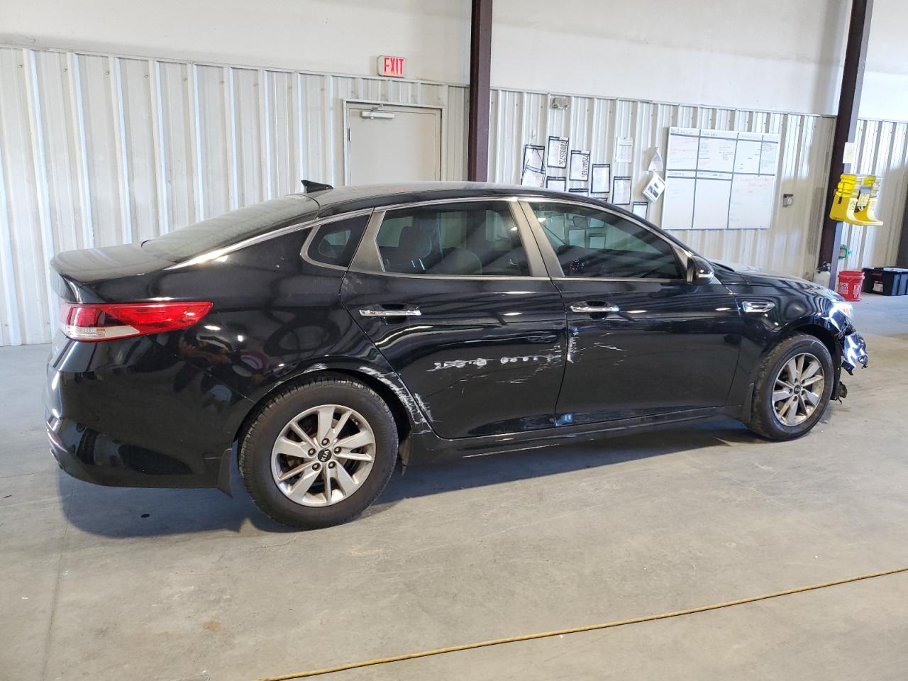 Изображение 3 2016 KIA OPTIMA LX 2016 с VIN 5XXGT4L3XGG110436