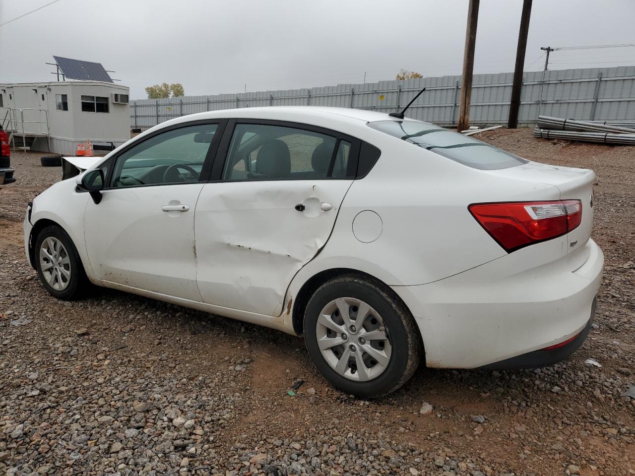 Image 2 of 2016 KIA RIO LX 2016 with VIN KNADM4A3XG6693573