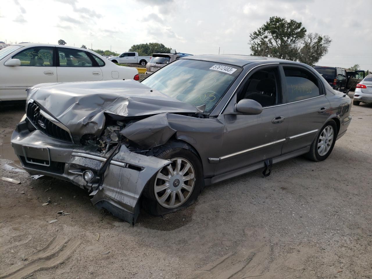 Image 1 of 2003 HYUNDAI SONATA GLS 2003 with VIN KMHWF35H73A890788