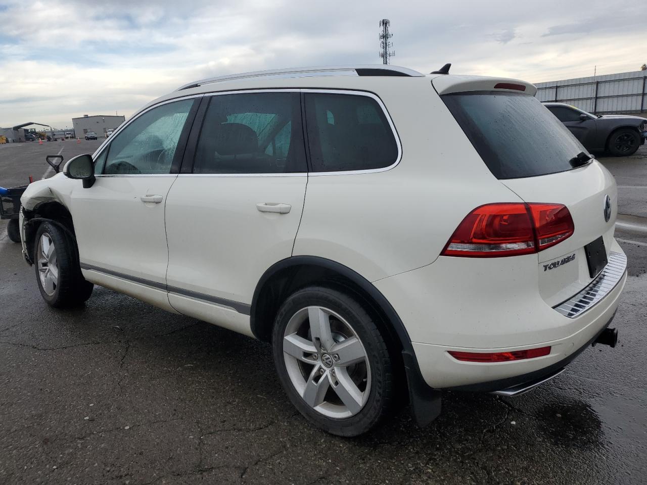 Изображение 2 2011 VOLKSWAGEN TOUAREG V6 TDI 2011 с VIN WVGFK9BP2BD004061
