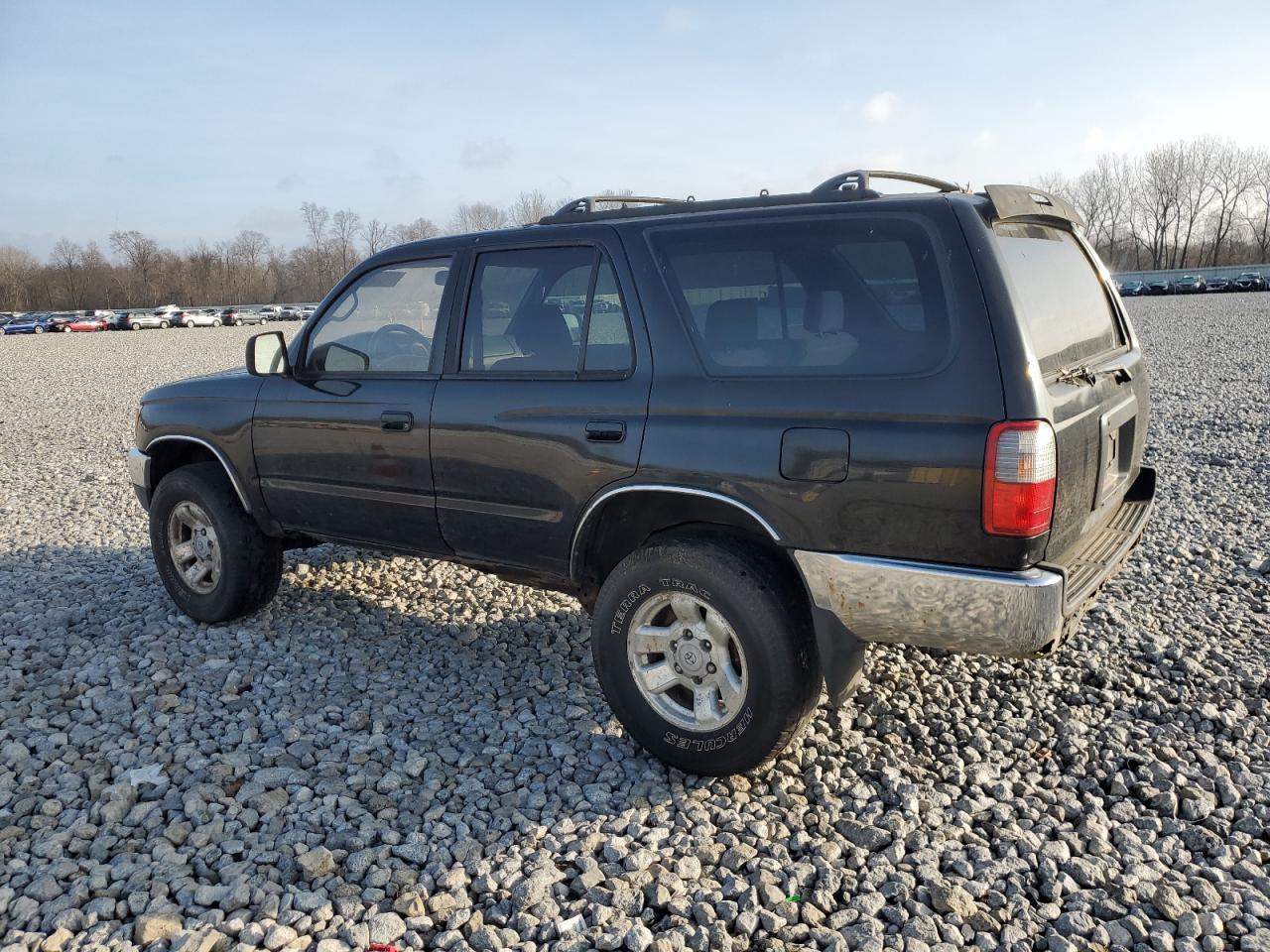 Image 2 of 1998 TOYOTA 4RUNNER SR5 1998 with VIN JT3HN86R6W0148126