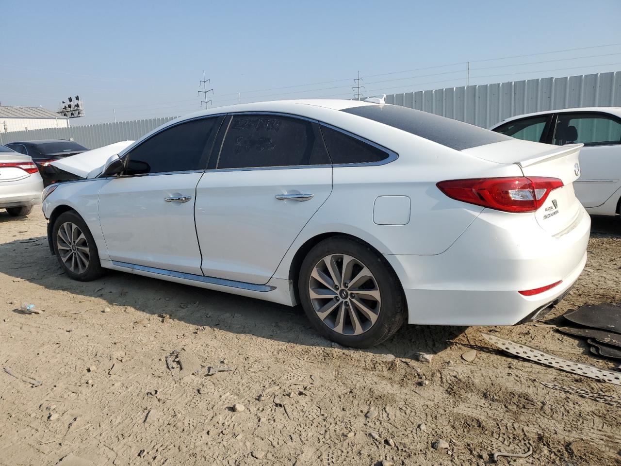 Obraz 2 z 2015 HYUNDAI SONATA SPORT 2015 z VIN 5NPE34AF7FH176451