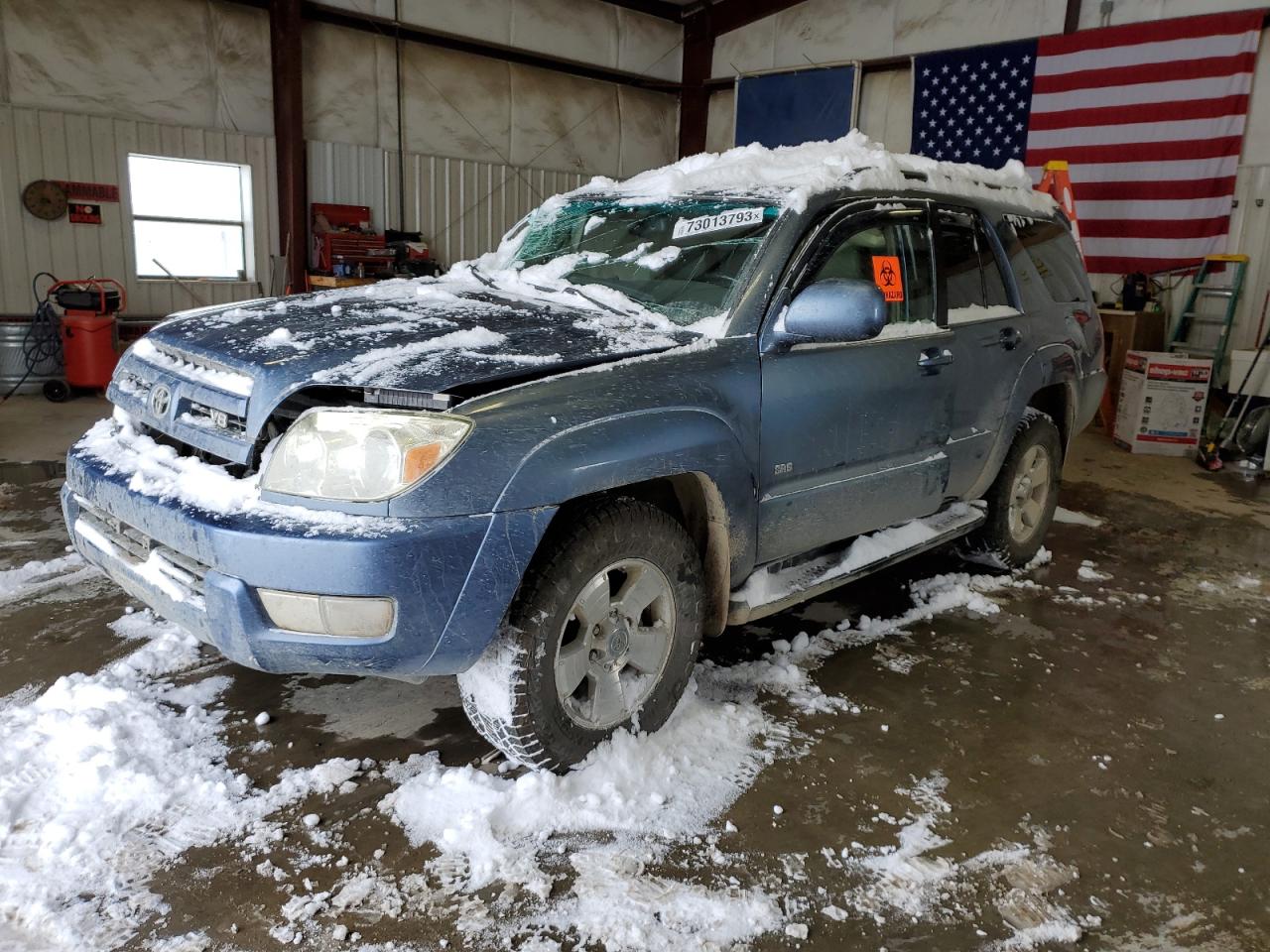 Image 1 of 2005 TOYOTA 4RUNNER LIMITED 2005 with VIN JTEBT17R458028057