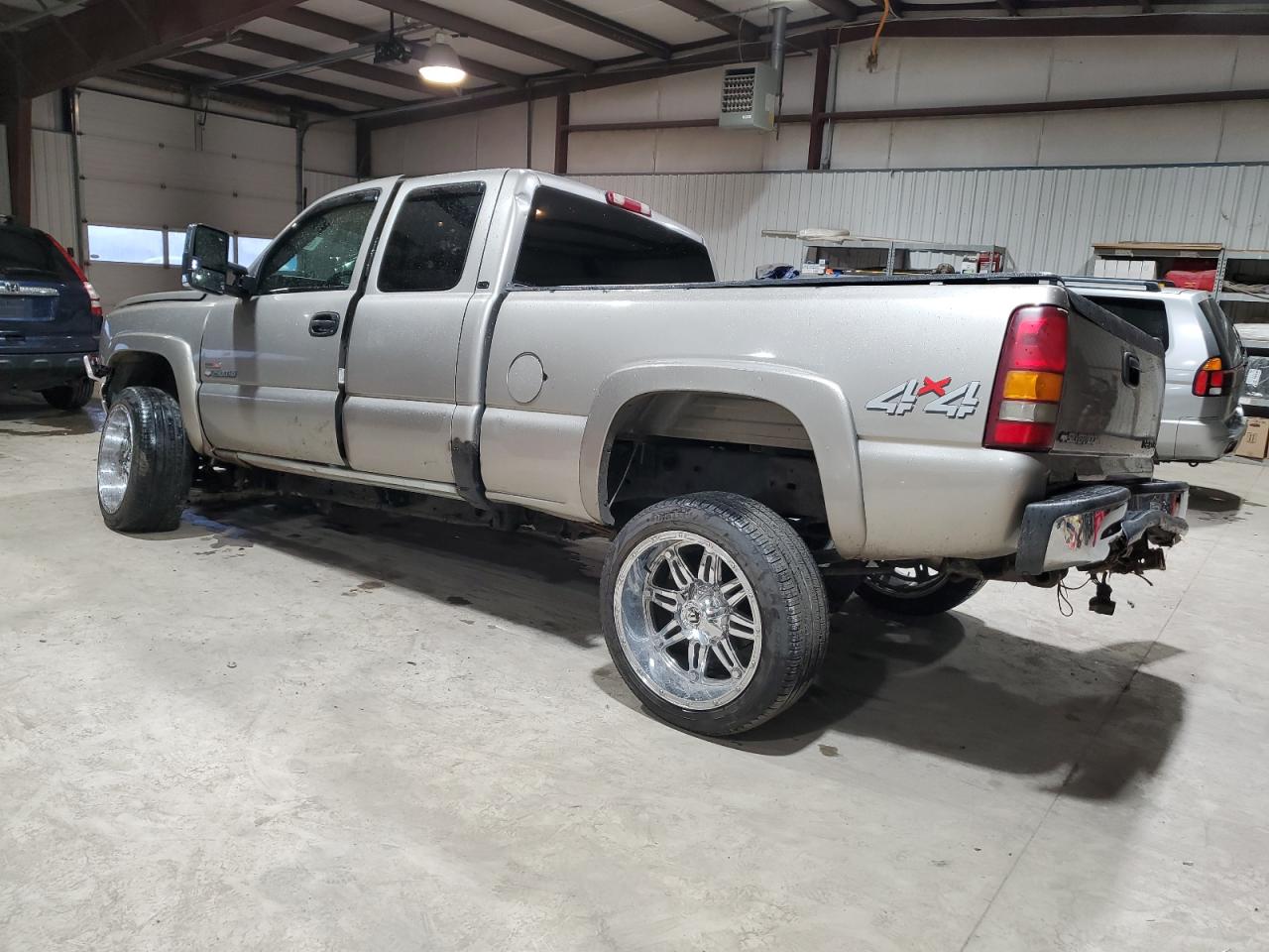 Изображение 2 2003 CHEVROLET SILVERADO K2500 HEAVY DUTY 2003 с VIN 1GCHK29193E141757