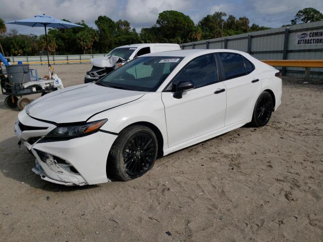 Image 1 of 2021 TOYOTA CAMRY SE 2021 with VIN 4T1T11AK8MU404450