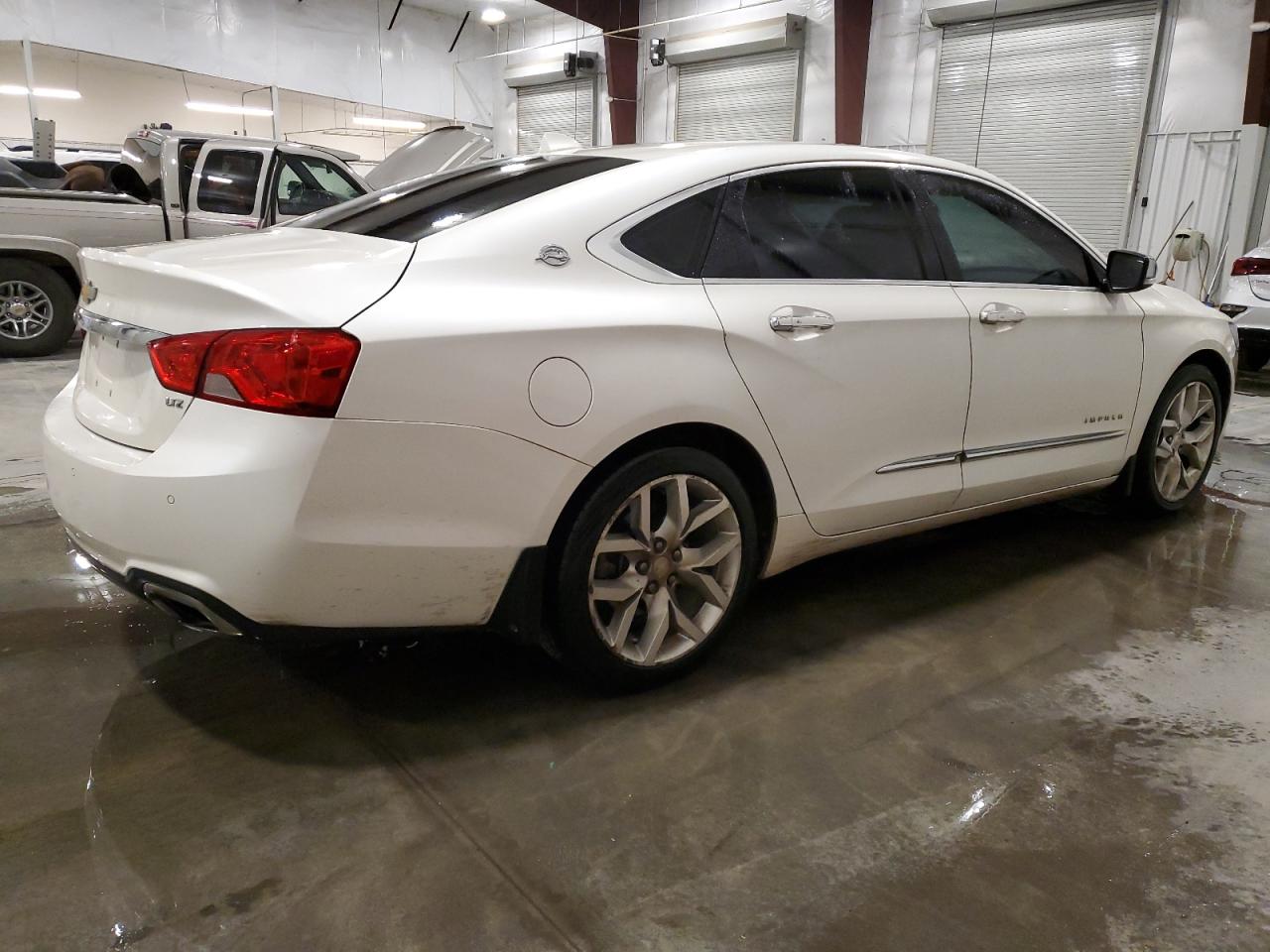 Image 3 of 2014 CHEVROLET IMPALA LTZ 2014 with VIN 2G1155S38E9162457