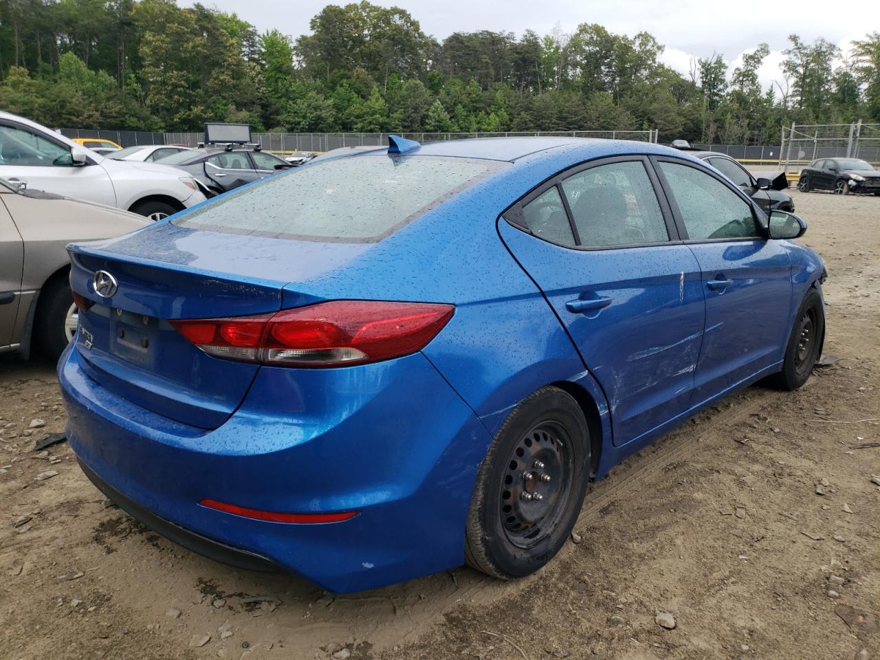Image 3 of 2017 HYUNDAI ELANTRA SE 2017 with VIN 5NPD74LF0HH068446