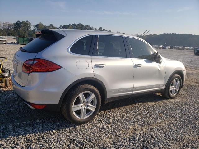 Obraz 3 z 2012 PORSCHE CAYENNE  2012 z VIN WP1AA2A27CLA07302