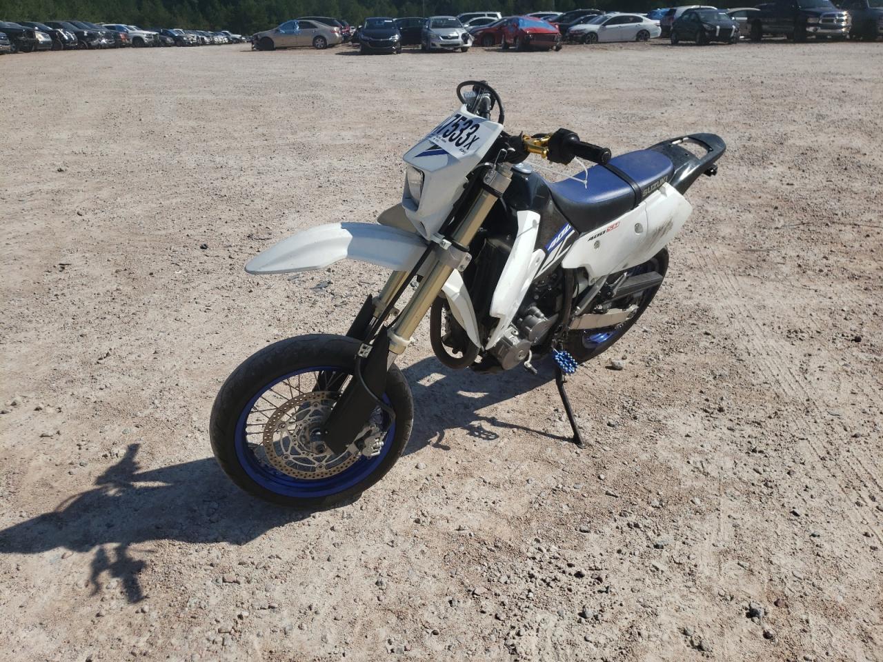 Obraz 2 z 2019 SUZUKI DR-Z400 SM 2019 z VIN JS1SK44A3K7101051
