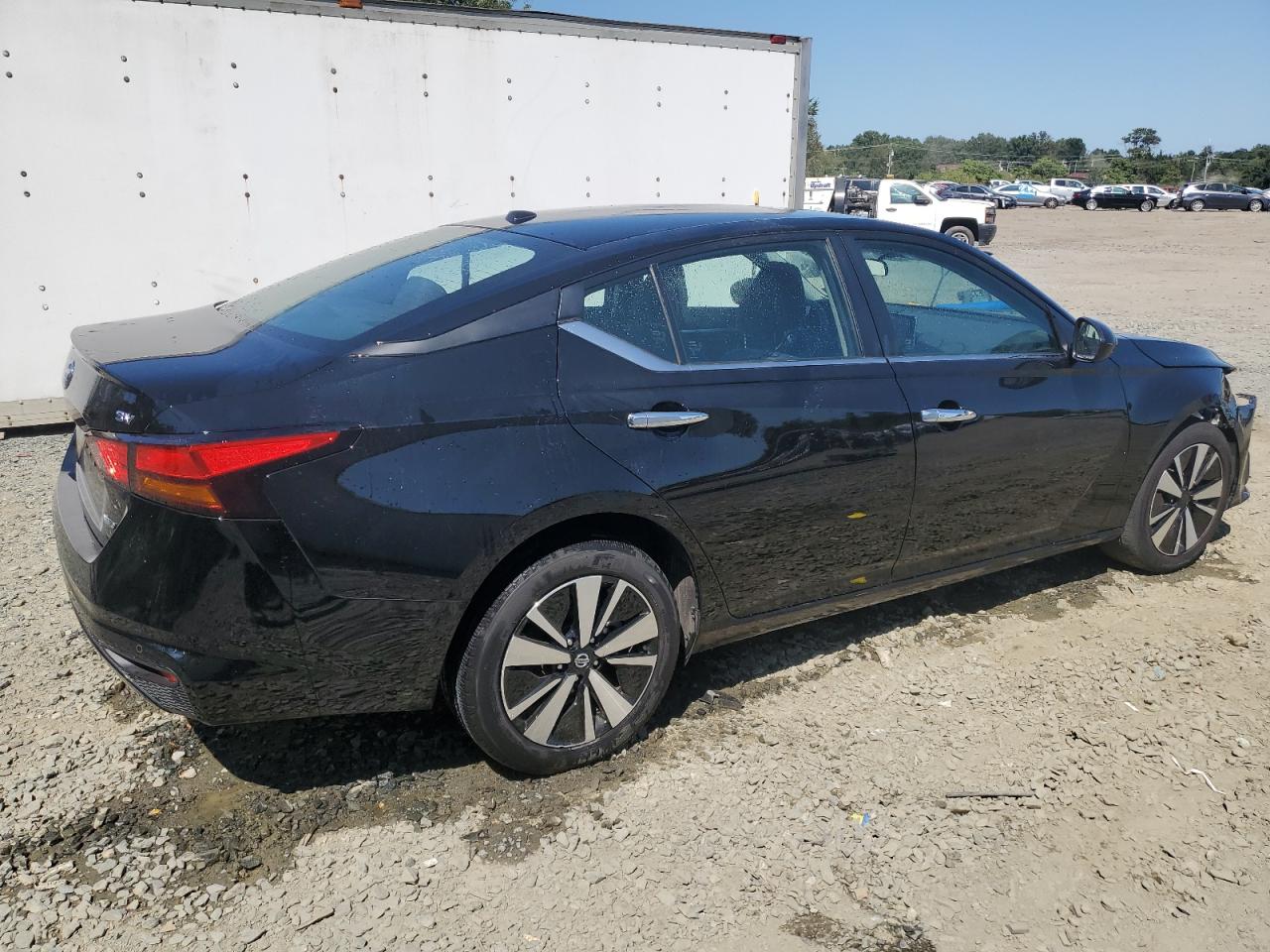 Изображение 3 2022 NISSAN ALTIMA SV 2022 с VIN 1N4BL4DW5NN352884