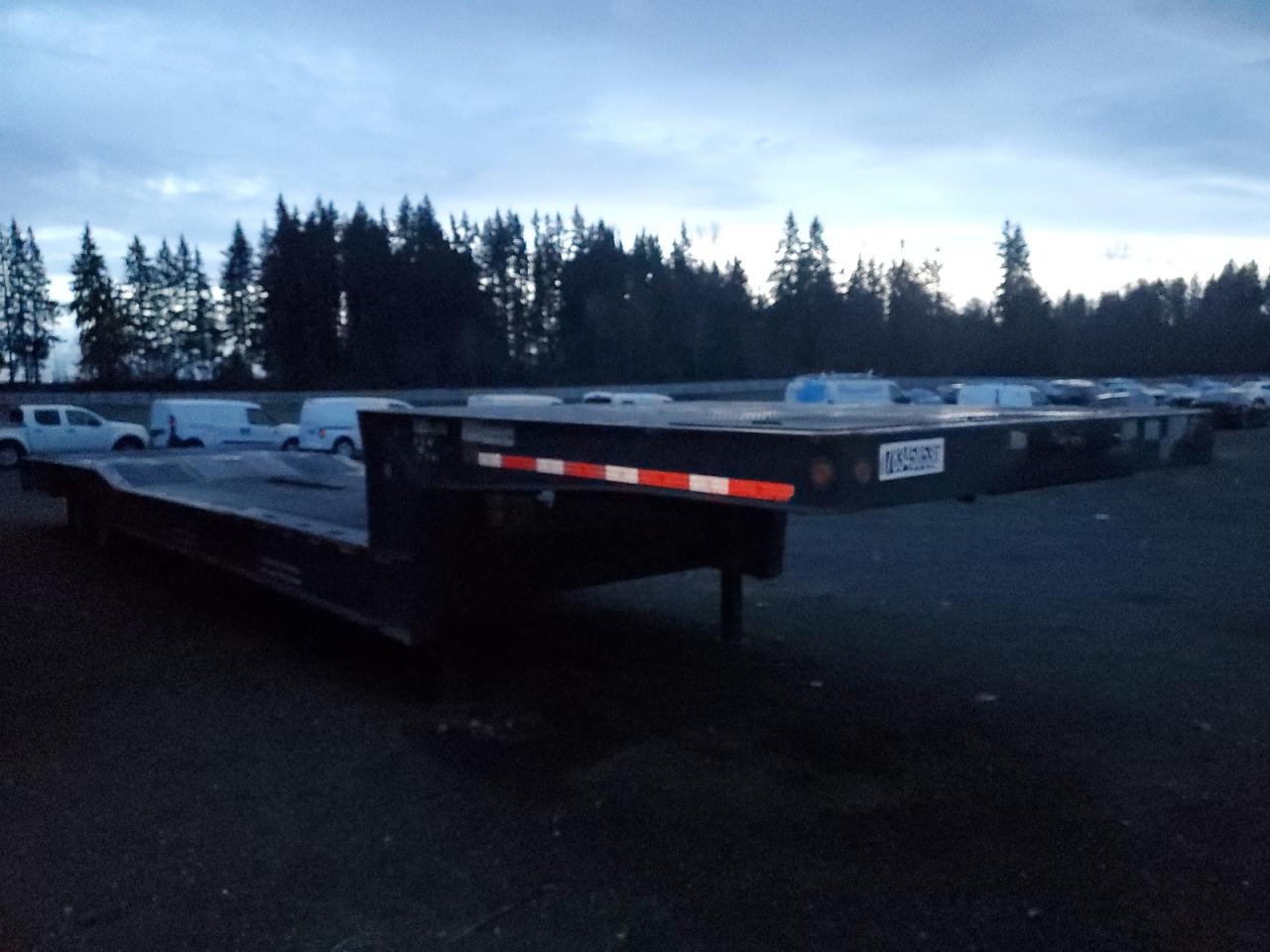 Image 1 of 2014 TRLK TRAILER 2014 with VIN 1TKA04829EM093031