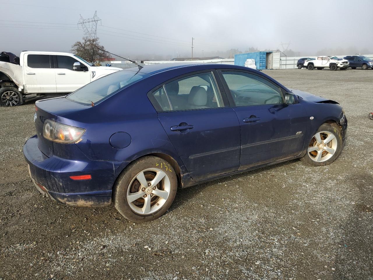 Image 3 of 2005 MAZDA 3 S 2005 with VIN JM1BK123X51282004
