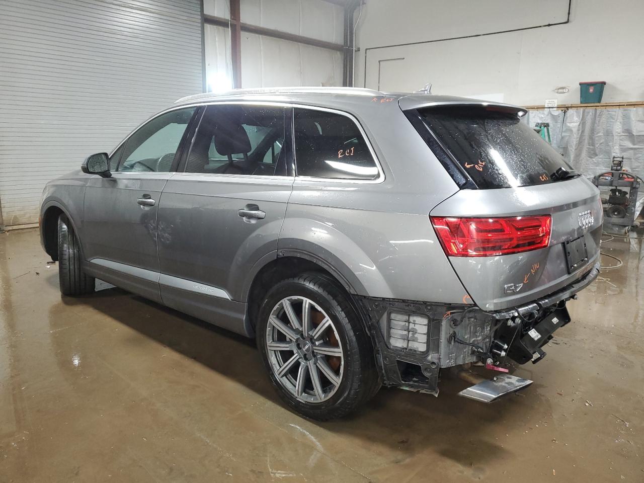 Obraz 2 z 2018 AUDI Q7 PREMIUM PLUS 2018 z VIN WA1LAAF76JD002232