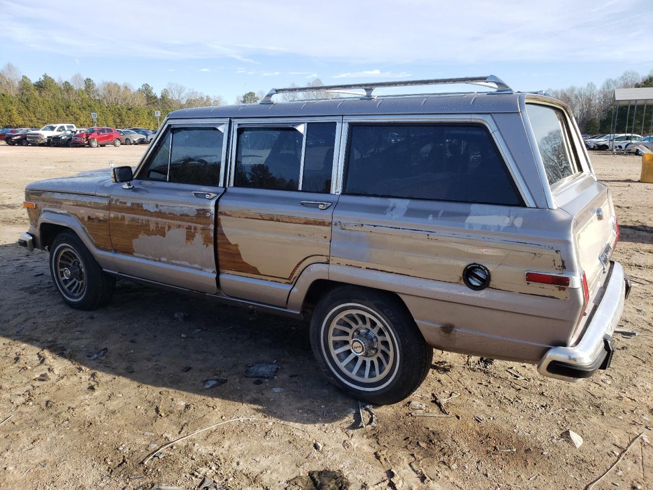 Obraz 2 z 1984 JEEP GRAND WAGONEER  1984 z VIN 1JCNJ15N1ET022395