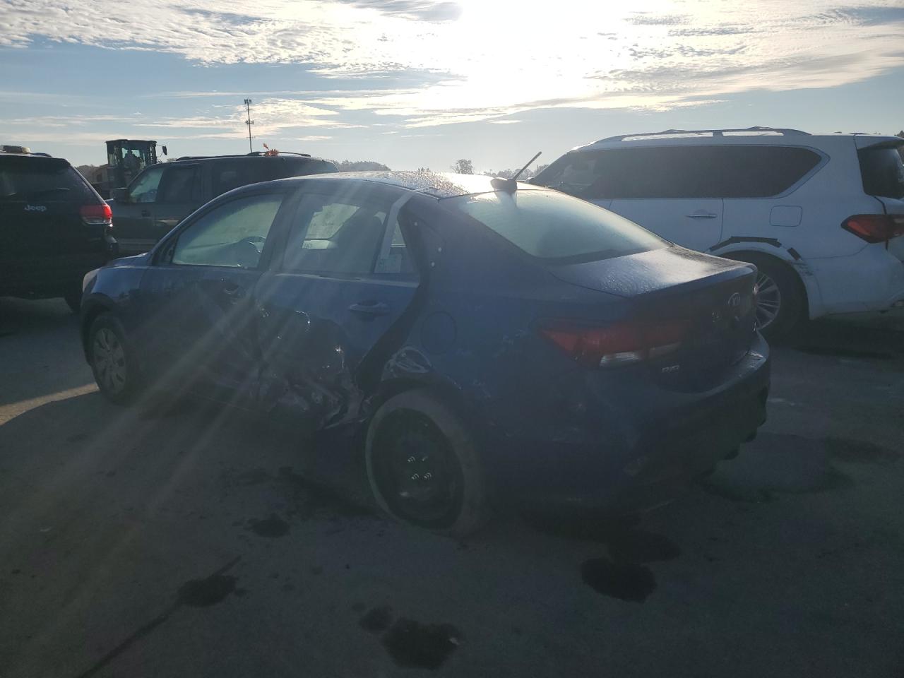 Obraz 2 z 2018 KIA RIO LX 2018 z VIN 3KPA24AB1JE144641