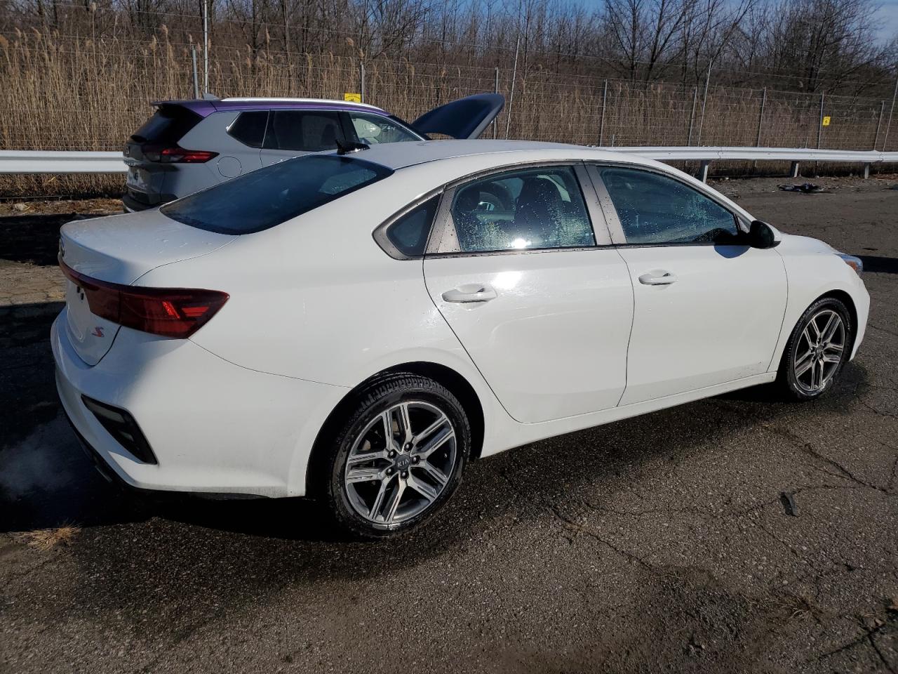 Изображение 3 2019 KIA FORTE GT LINE 2019 с VIN 3KPF34AD9KE016797