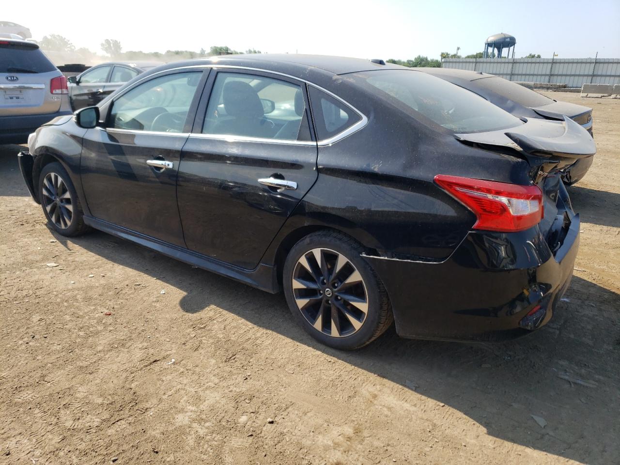 Obraz 2 z 2017 NISSAN SENTRA S 2017 z VIN 3N1AB7AP5HY203389