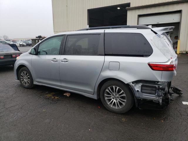Image 2 of 2019 TOYOTA SIENNA XLE 2019 with VIN 5TDYZ3DC4KS997373