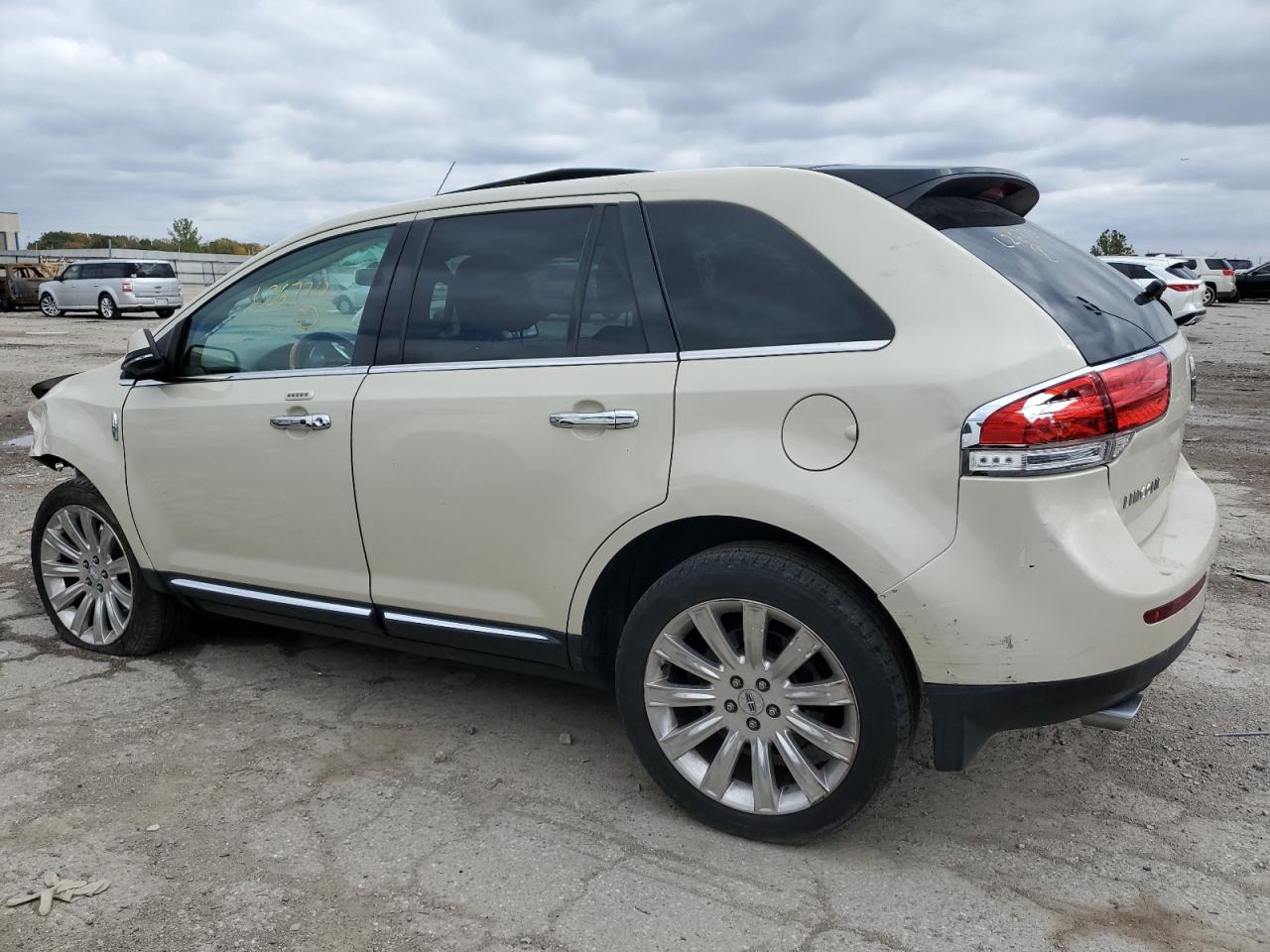 Image 2 of 2015 LINCOLN MKX  2015 with VIN 2LMDJ6JKXFBL26770