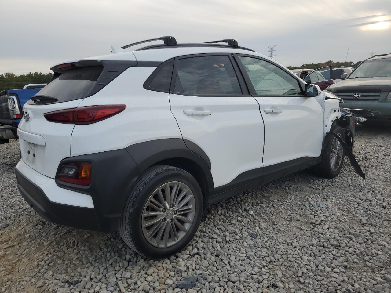 Изображение 3 2021 HYUNDAI KONA SEL PLUS 2021 с VIN KM8K62AA1MU734439