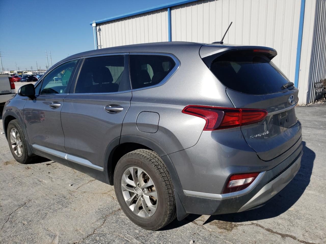 Image 2 of 2019 HYUNDAI SANTA FE SE 2019 with VIN 5NMS23AD0KH070297