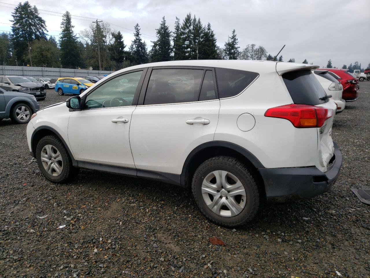 Изображение 2 2015 TOYOTA RAV4 LE 2015 с VIN 2T3BFREV1FW279785