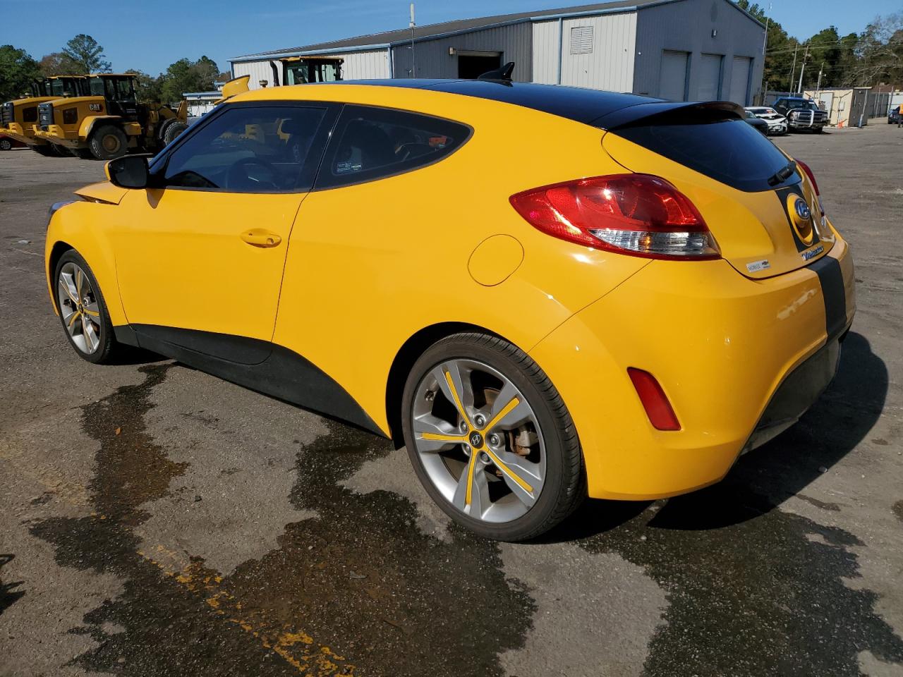 Image 2 of 2016 HYUNDAI VELOSTER  2016 with VIN KMHTC6AD0GU295186