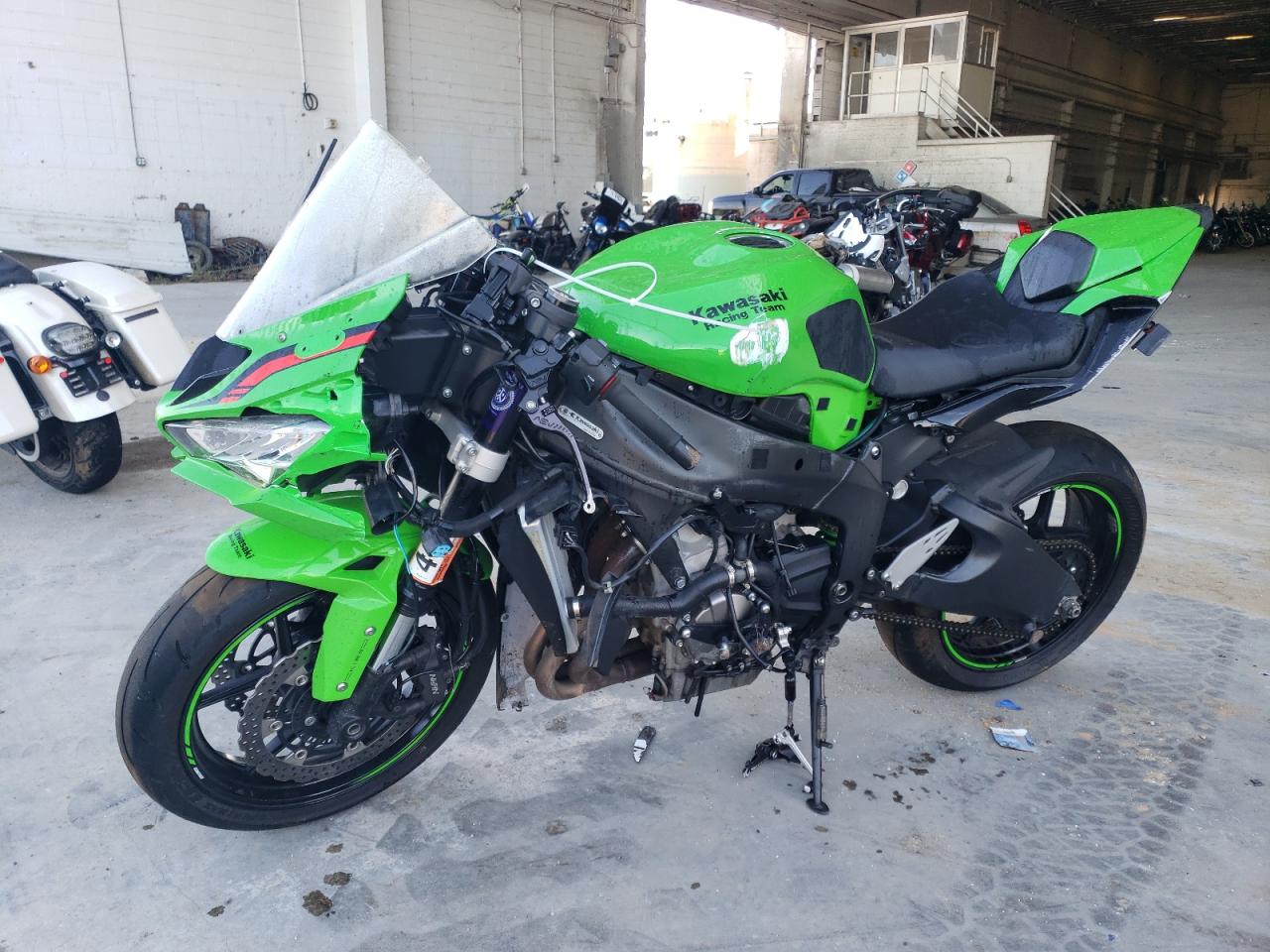 Image 2 of Kawasaki Zx636 K 2021 with VIN JKBZXJG13MA015184