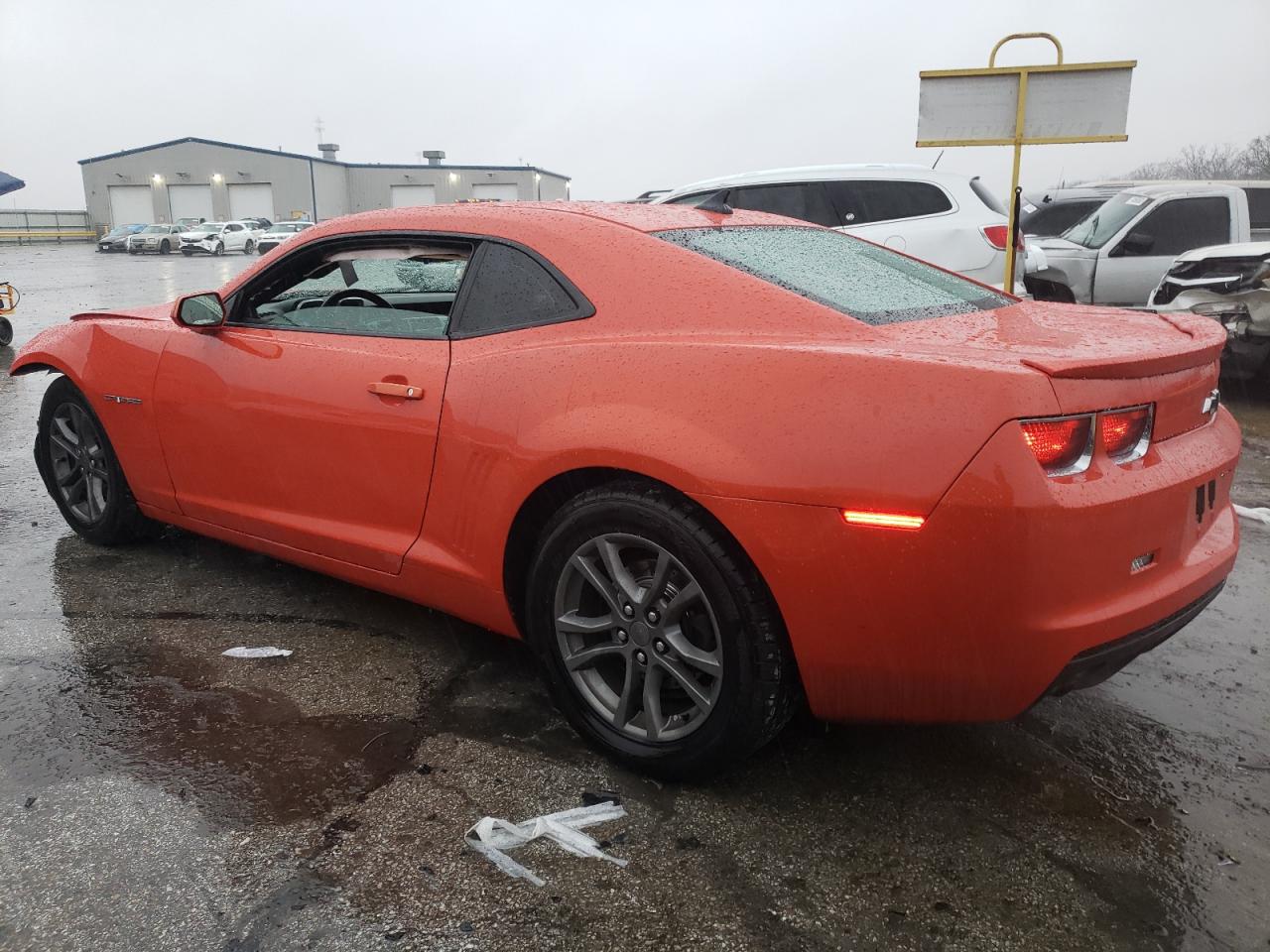 Image 2 of 2013 CHEVROLET CAMARO LT 2013 with VIN 2G1FB1E32D9116088