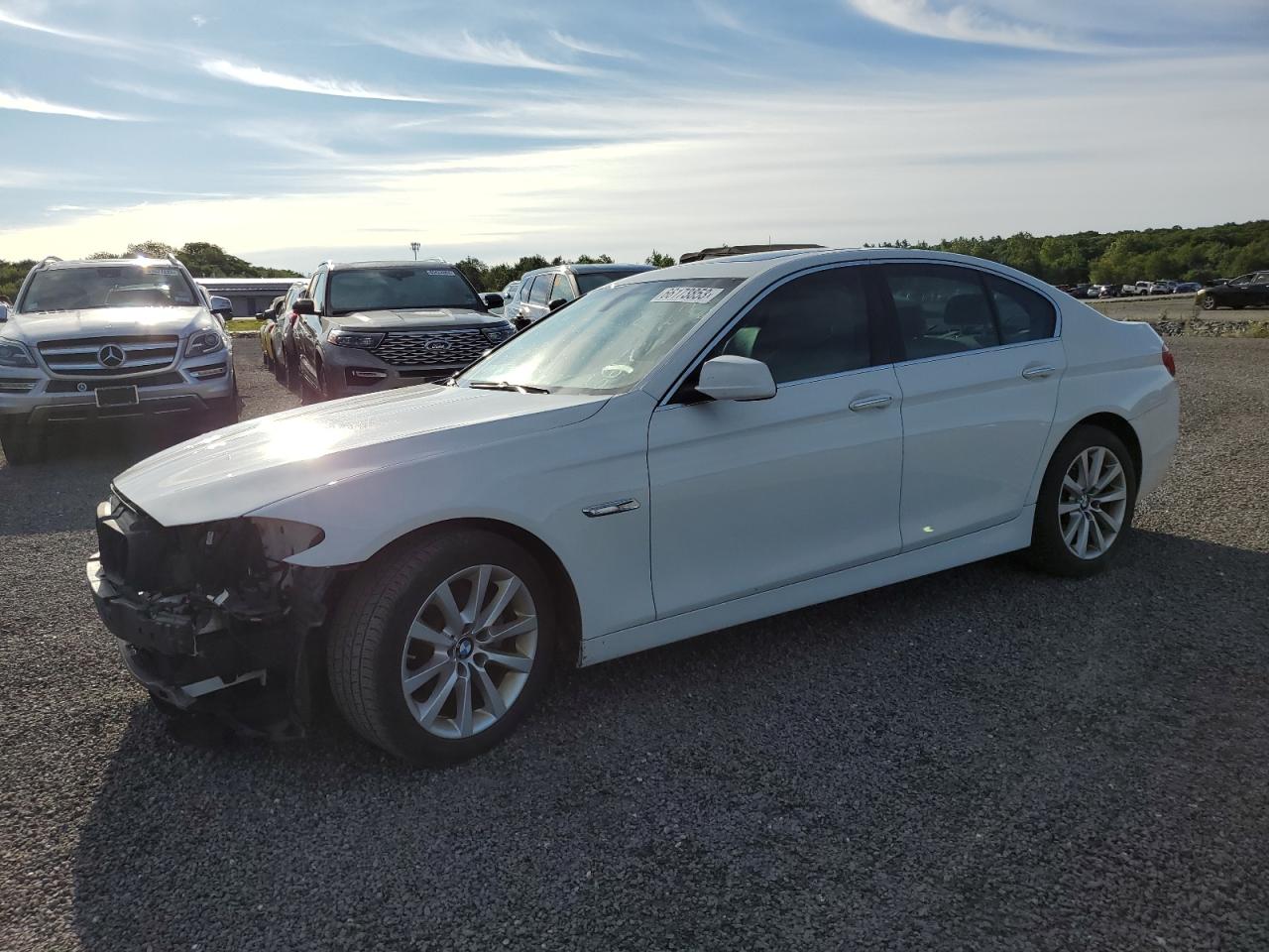 Image 1 of 2013 BMW 528 XI 2013 with VIN WBAXH5C50DD107265