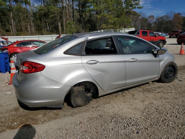 Image 3 of 2013 FORD FIESTA SE 2013 with VIN 3FADP4BJ6DM158104