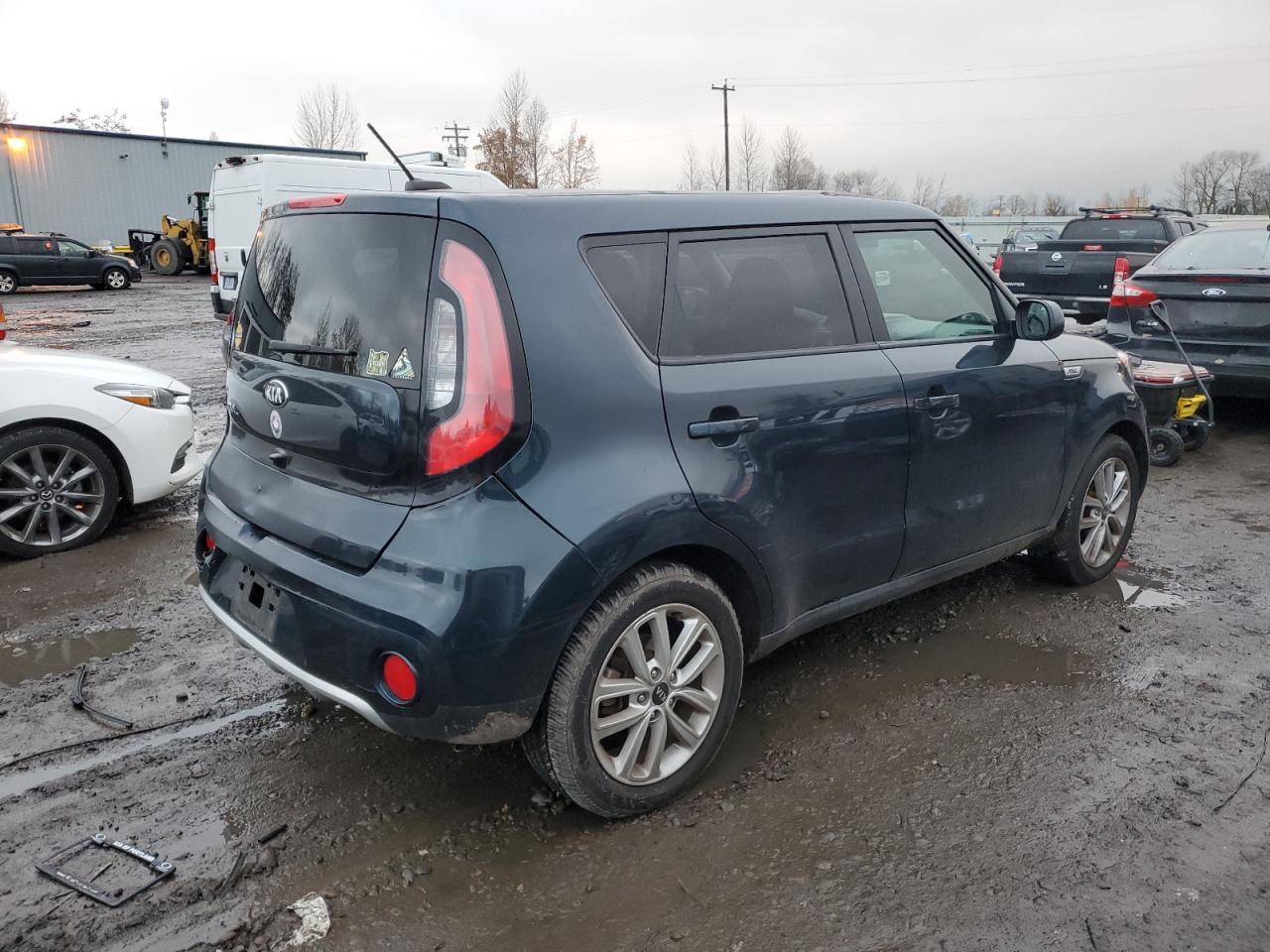 Image 3 of 2018 KIA SOUL + 2018 with VIN KNDJP3A53J7525980
