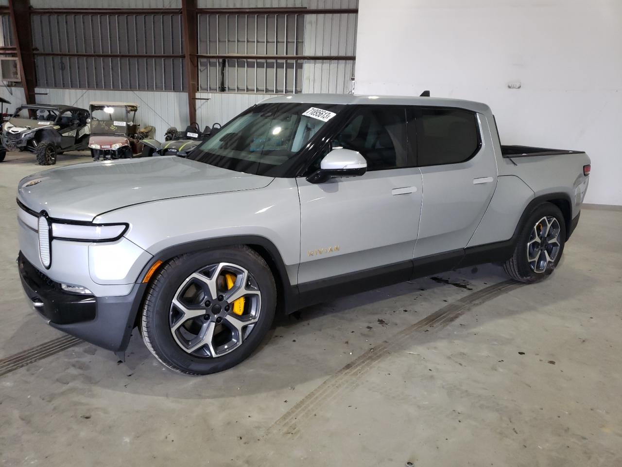 Изображение 2022 RIVIAN R1T ADVENTURE 2022