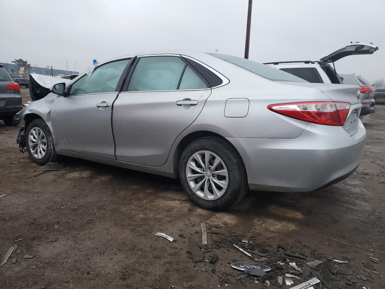 Image 2 of 2017 TOYOTA CAMRY LE 2017 with VIN 4T1BF1FK7HU652376