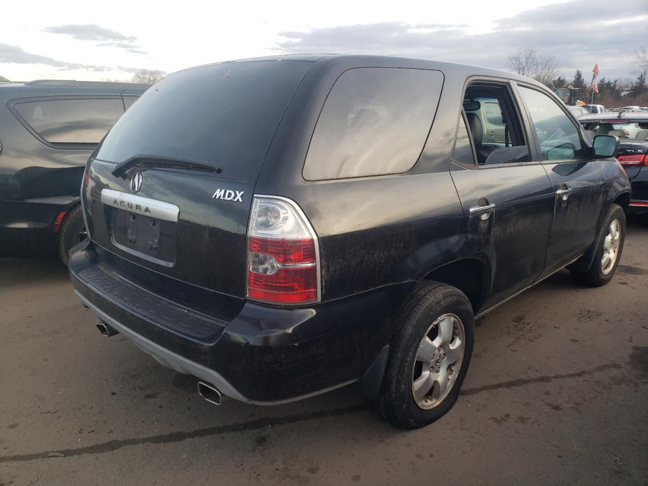 Image 3 of 2005 ACURA MDX  2005 with VIN 2HNYD182X5H558695