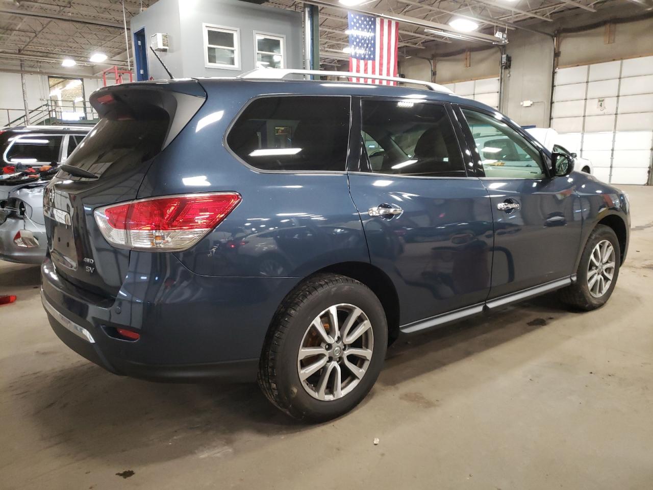 Image 3 of 2013 NISSAN PATHFINDER S 2013 with VIN 5N1AR2MM7DC601280