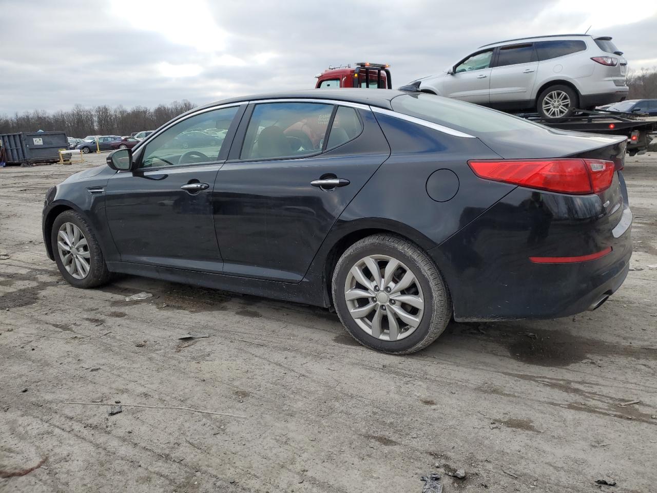 Изображение 2 2015 KIA OPTIMA EX 2015 с VIN 5XXGN4A74FG433959