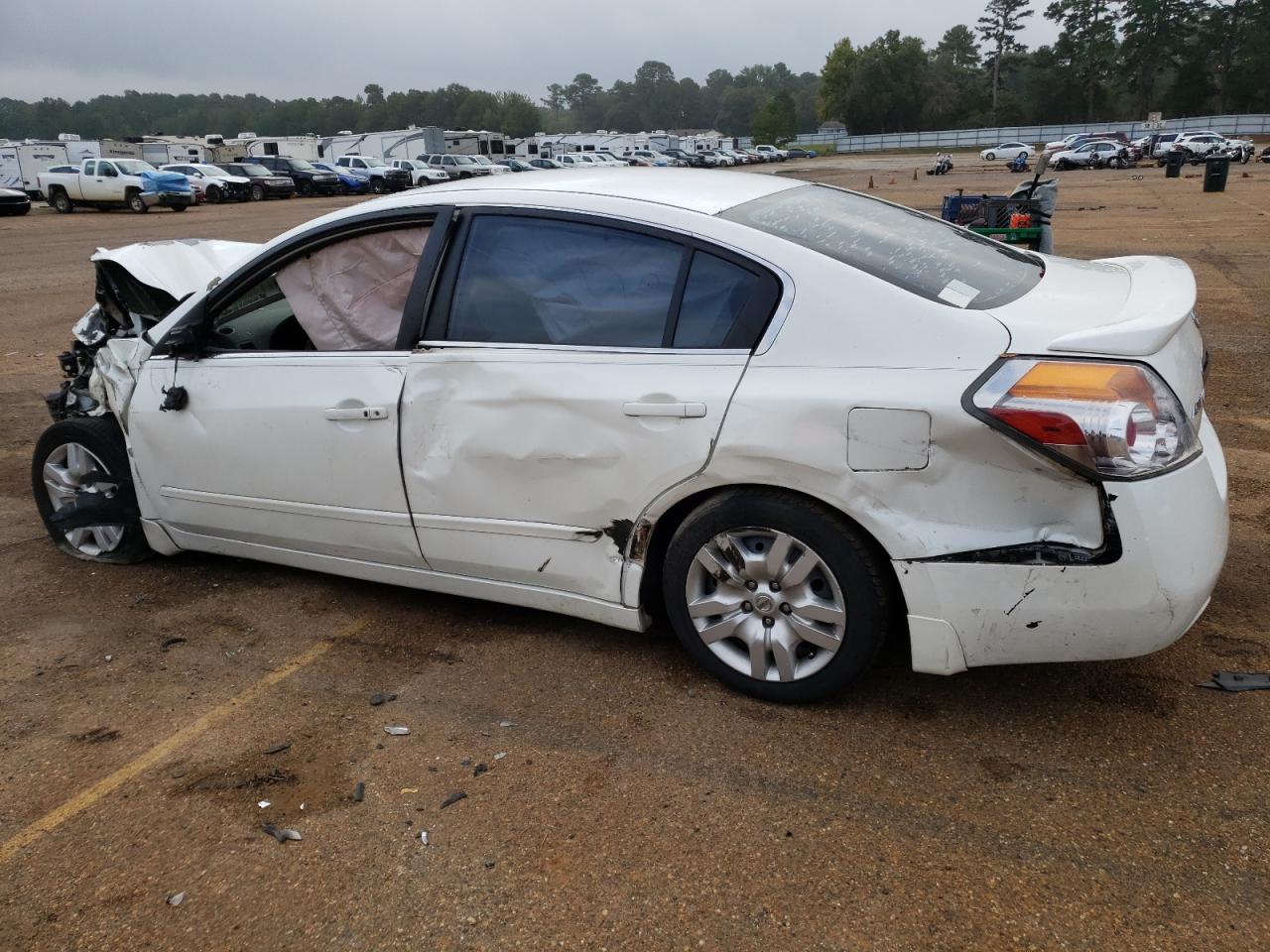Image 2 of 2011 NISSAN ALTIMA BASE 2011 with VIN 1N4AL2AP2BN469959